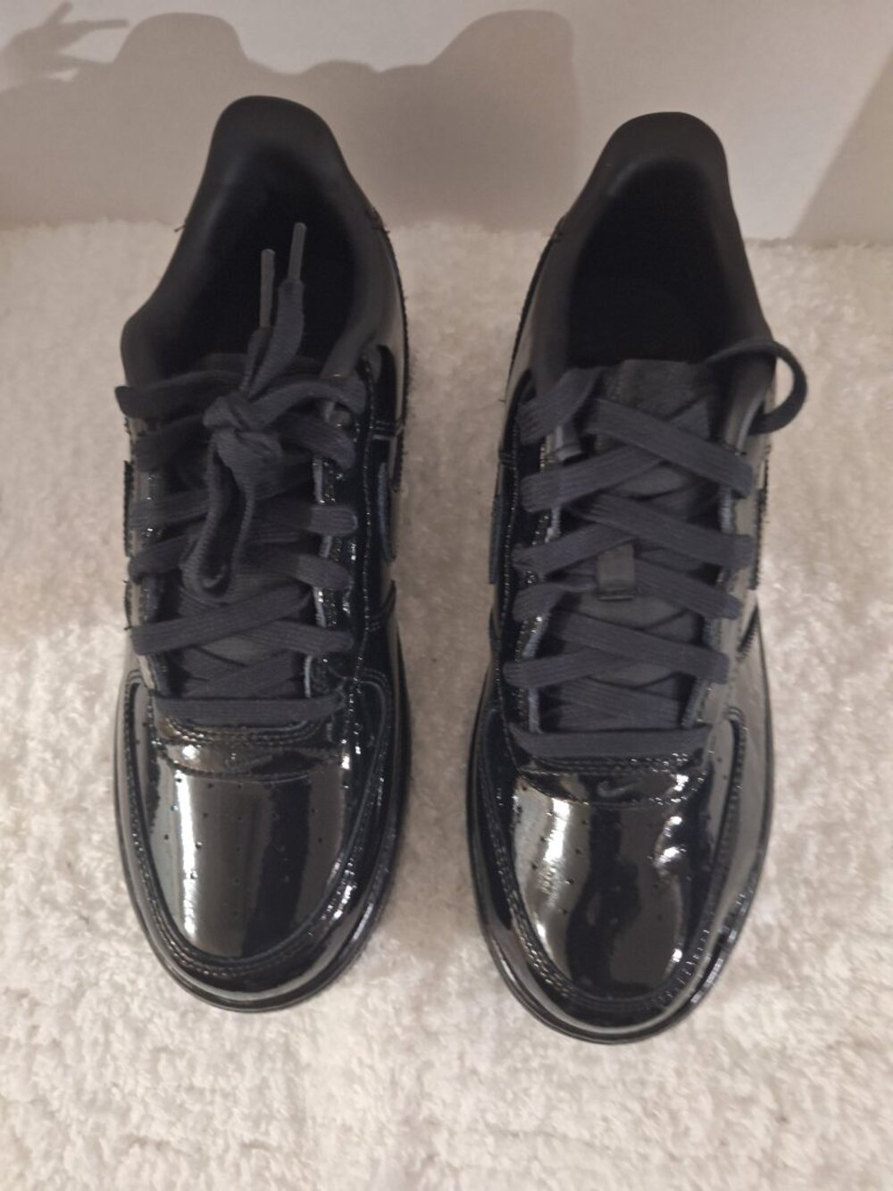 Nike Air Force 1 Patent Black Size 7